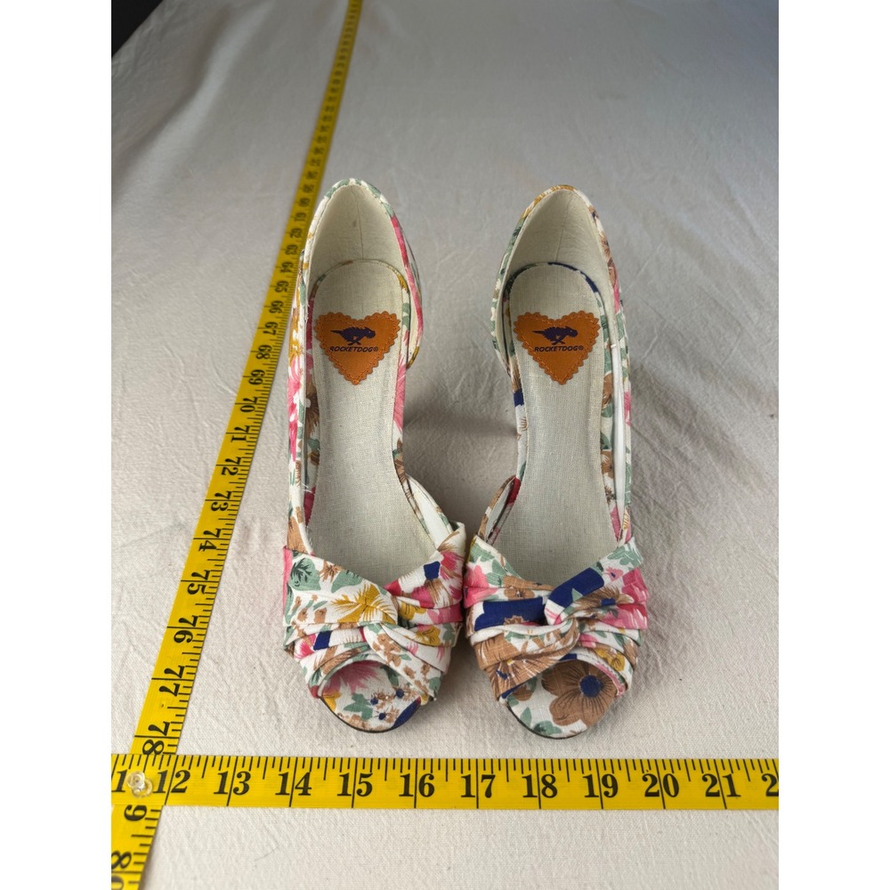 Rocket Dog Pumps Women 7.5 Multi Color Good Floral Peep Toe Canvas Heel Coquette